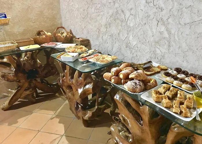 多娜西西纳旅馆 4* 特罗佩阿