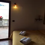 Donnaciccina 4*