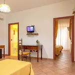 Donnaciccina Accomodation 4*