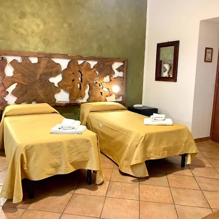 Donnaciccina Accomodation Tropea