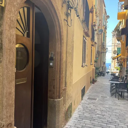 Guest house Donnaciccina Accomodation Tropea