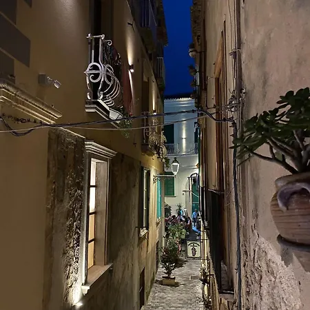 Guest house Donnaciccina Accomodation