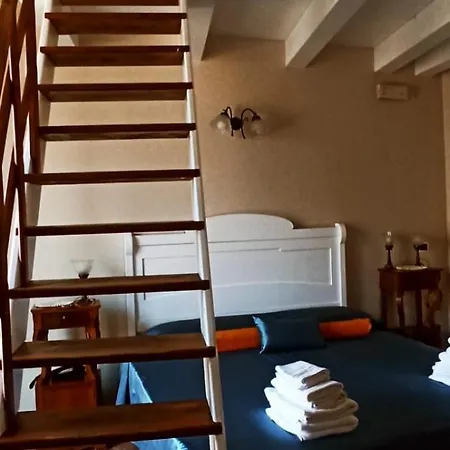 Guest house Donnaciccina Accomodation Tropea