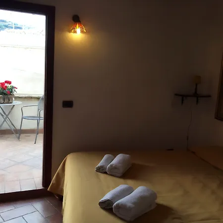 Donnaciccina 4*