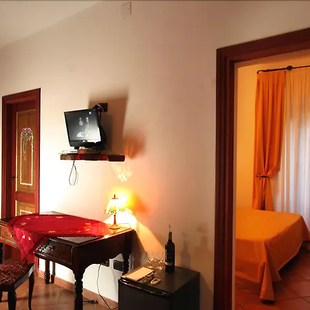 Donnaciccina Accomodation Tropea