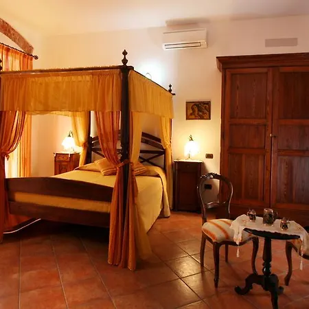 Donnaciccina Accomodation Guest house Tropea
