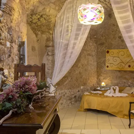 Donnaciccina Accomodation Tropea