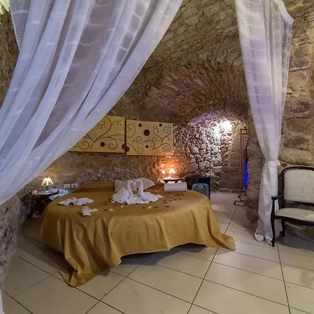 Donnaciccina Accomodation Guest house