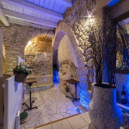 Donnaciccina Accomodation Guest house 3*