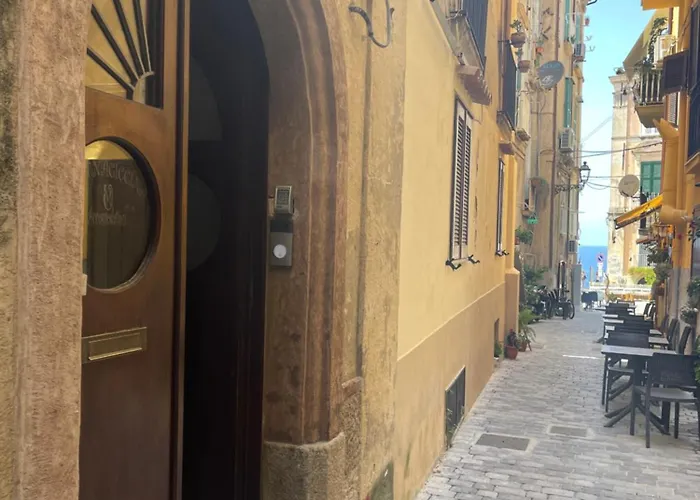 Guest house Donnaciccina Accomodation Tropea