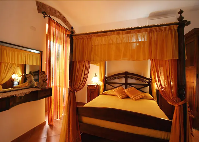 Donnaciccina Accomodation Guest house Tropea