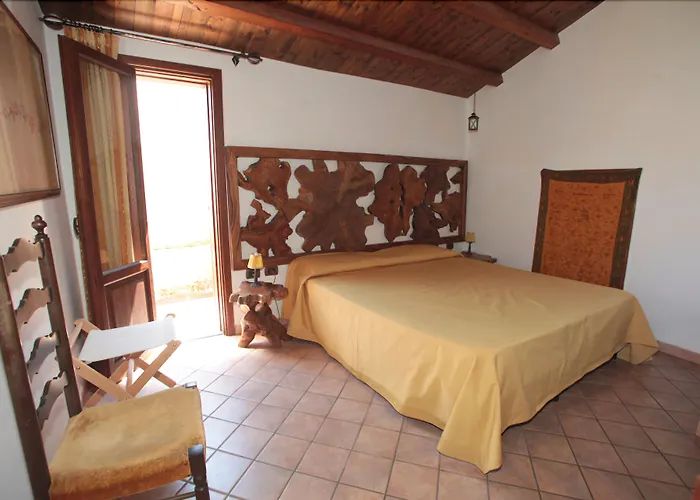 Guest house Donnaciccina Accomodation