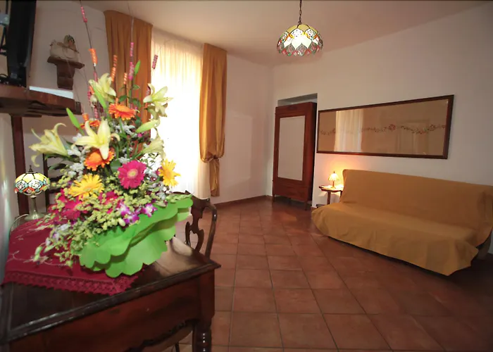 Donnaciccina Accomodation 4* Tropea