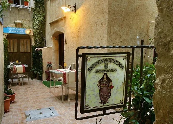 Guest house Donnaciccina Accomodation Tropea