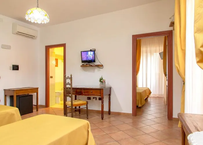 Donnaciccina Accomodation 4*